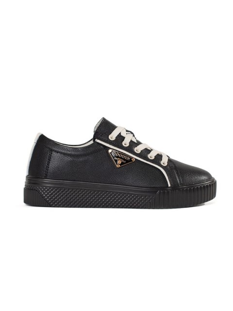 Skórzane czarne sneakersy na grubej podeszwie - 39 Skórzane czarne sneakersy na grubej podeszwie - 39