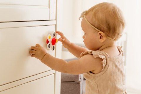 GILIGUMS GG 30045 Zakręcony kwiatek POP IT kontrast GILIGUMS GG 30045 Zakręcony kwiatek POP IT kontrast