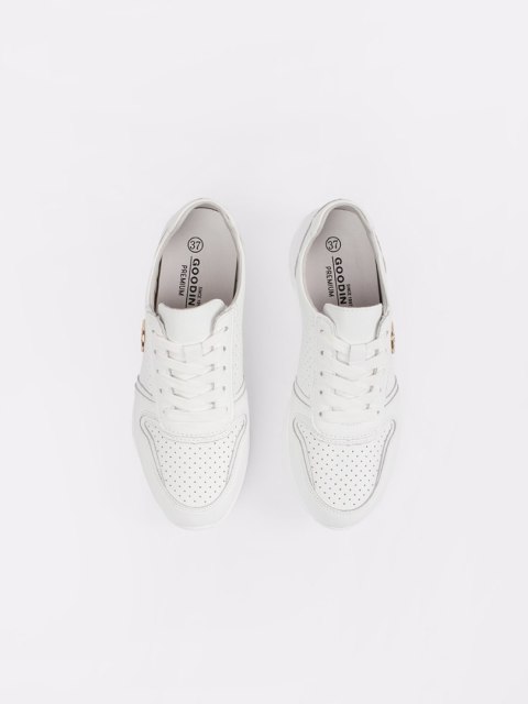 Białe sneakersy ze skóry naturalnej - 40 Białe sneakersy ze skóry naturalnej - 40