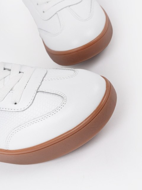 Zamszowe białe sneakersy Sergio Leone - 40 Zamszowe białe sneakersy Sergio Leone - 40