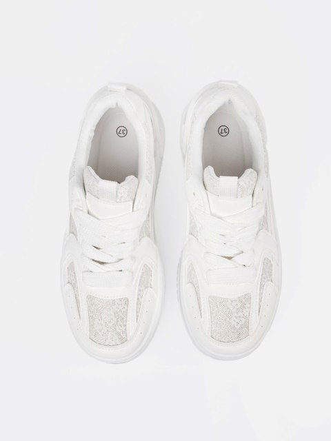 Buty sportowe damskie białe - 37 Buty sportowe damskie białe - 37