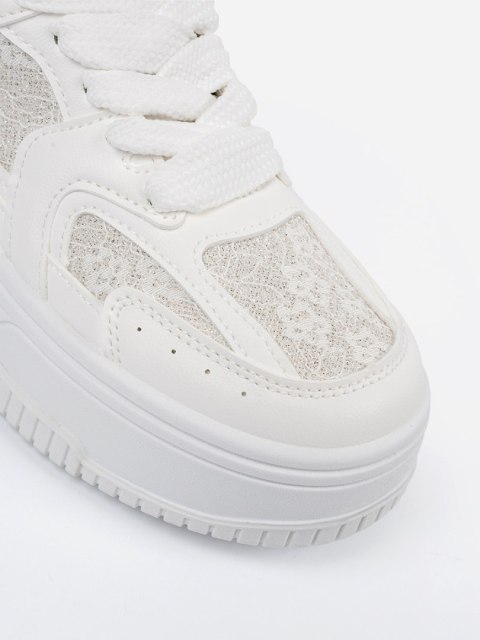 Buty sportowe damskie białe - 37 Buty sportowe damskie białe - 37