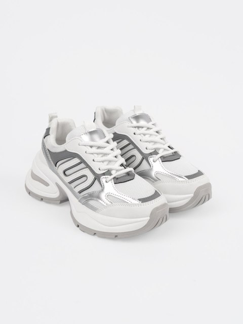 Białe damskie sneakersy ze srebrnymi wstawkami - 37 Białe damskie sneakersy ze srebrnymi wstawkami - 37