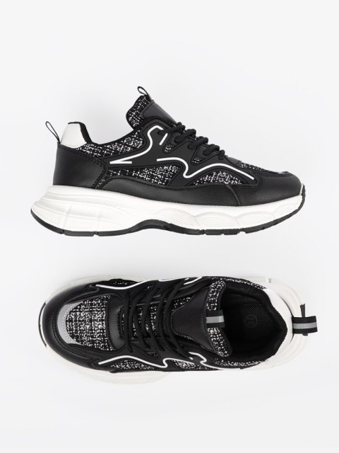 Czarne sneakersy damskie z ozdobnymi wstawkami - 39 Czarne sneakersy damskie z ozdobnymi wstawkami - 39
