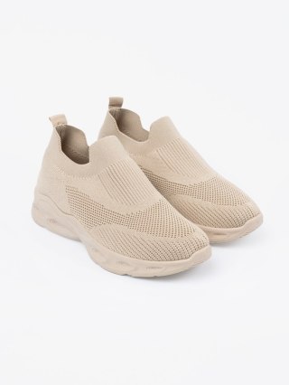Lekkie buty sportowe wsuwane beż - 39