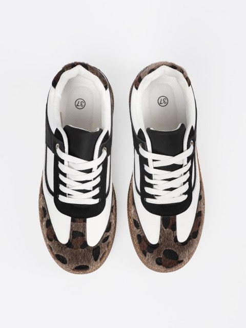 Sneakersy czarno białe z wstawkami w panterkę - 37 Sneakersy czarno białe z wstawkami w panterkę - 37
