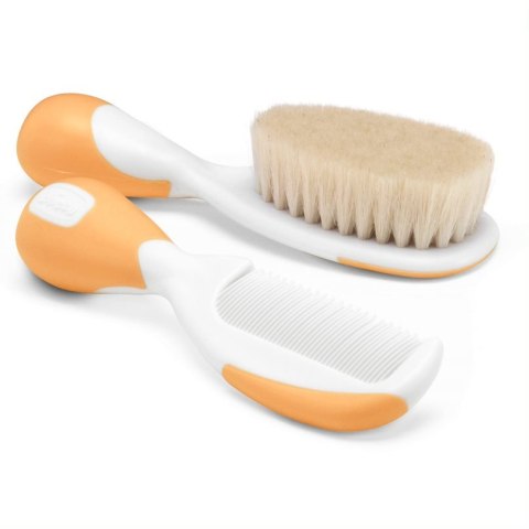 CHICCO 00006569000000 Szczotka+grzebień naturalne włosie pomarańczowa CHICCO 00006569000000 Szczotka+grzebień naturalne włosie pomarańczowa