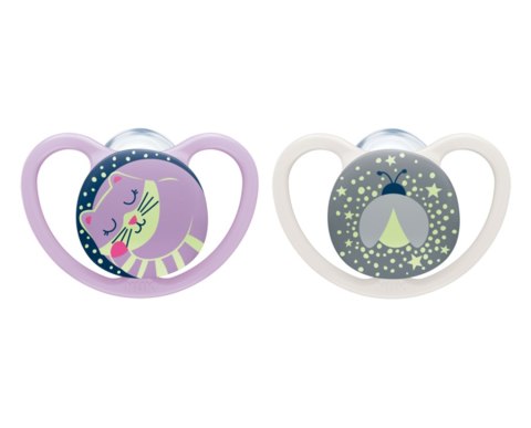 NUK 736619 Smoczek 6-18m silikon SPACE NIGHT 2 szt. NUK 736619 Smoczek 6-18m silikon SPACE NIGHT 2 szt.