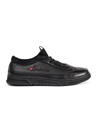 Czarne sportowe buty ocieplane - 40