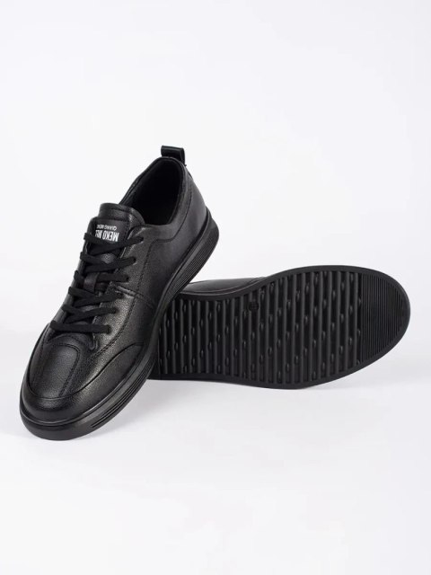 Niskie sneakersy męskie z imitacji skóry - 40 Niskie sneakersy męskie z imitacji skóry - 40