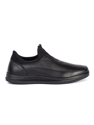 Wsuwane buty męskie z imitacji skóry - 40