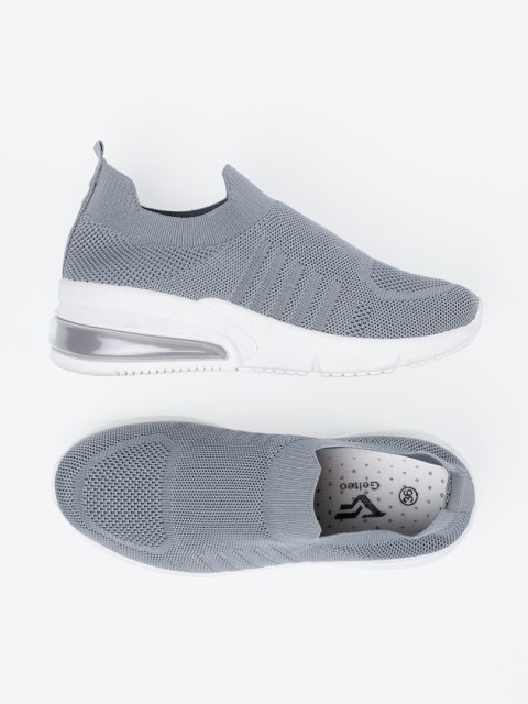 Buty sportowe wsuwane szare - 39 Buty sportowe wsuwane szare - 39