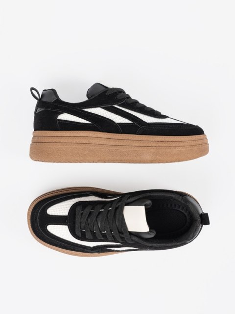 Czarne Sneakersy damskie z białymi wstawkami. - 37 Czarne Sneakersy damskie z białymi wstawkami. - 37