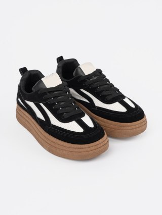 Czarne Sneakersy damskie z białymi wstawkami. - 38