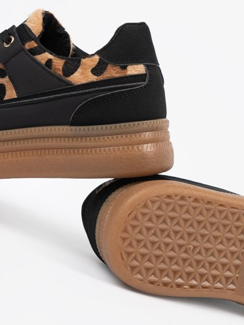 Damskie czarne sneakersy z wstawkami w panterkę - 40 Damskie czarne sneakersy z wstawkami w panterkę - 40