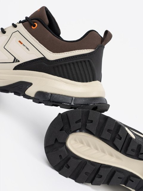 Beżowe buty męskie sportowe - 44