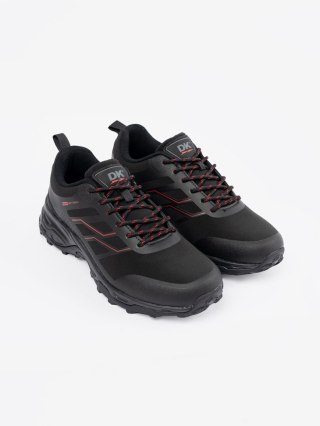 Buty sportowe z czerwonymi wstawkami DK - 42