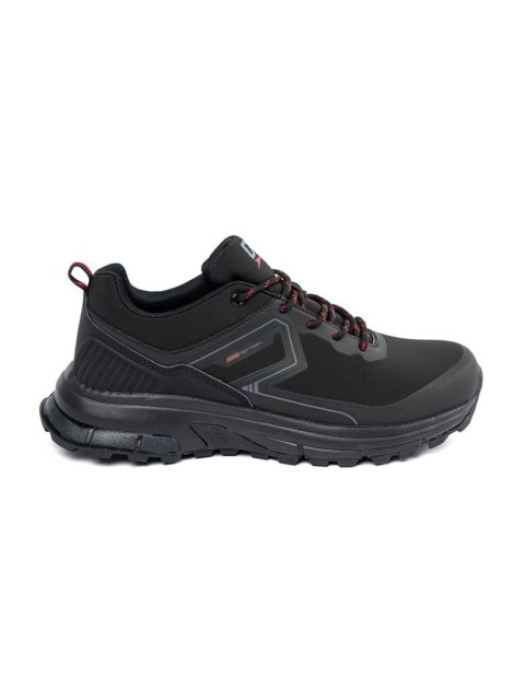 Czarne buty sportowe z czerwonymi elementami - 43 Czarne buty sportowe z czerwonymi elementami - 43