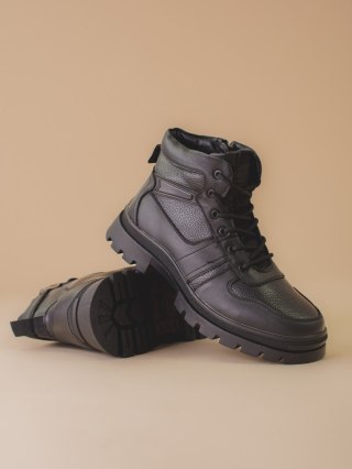 Zimowe buty męskie ocieplane futerkiem czarne - 45
