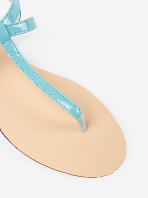 Damskie sandały niebieskie w stylu japonek - 40 Damskie sandały niebieskie w stylu japonek - 40