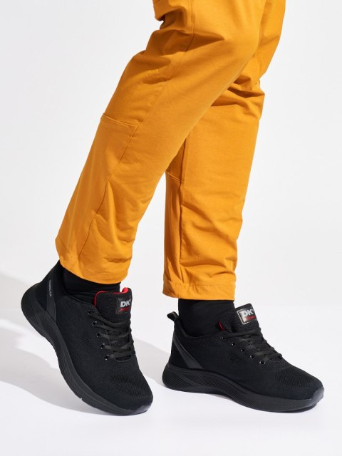 Męskie czarne buty sportowe - 44