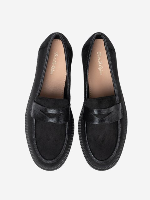 Czarne zamszowe loafersy - 39