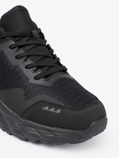 Czarne sneakersy z tekstylną cholewką męskie McArthur - 42