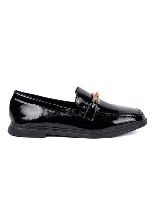 Eleganckie lakierowane mokasyny z złotą ozdobą - 38