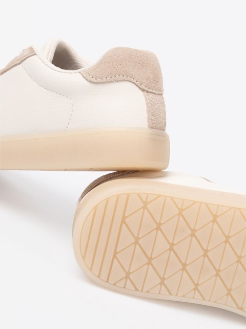 Sneakersy damskie biało-beżowe - 39