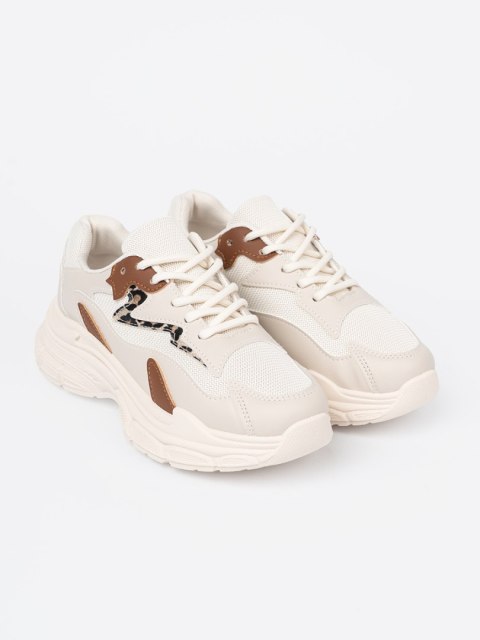 Beżowe sneakersy damskie na grubej podeszwie - 36 Beżowe sneakersy damskie na grubej podeszwie - 36