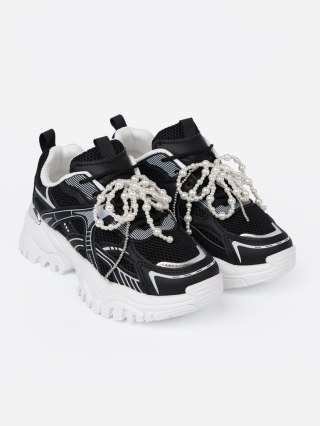 Czarne sneakersy z białą kokardą i koralikami - 37
