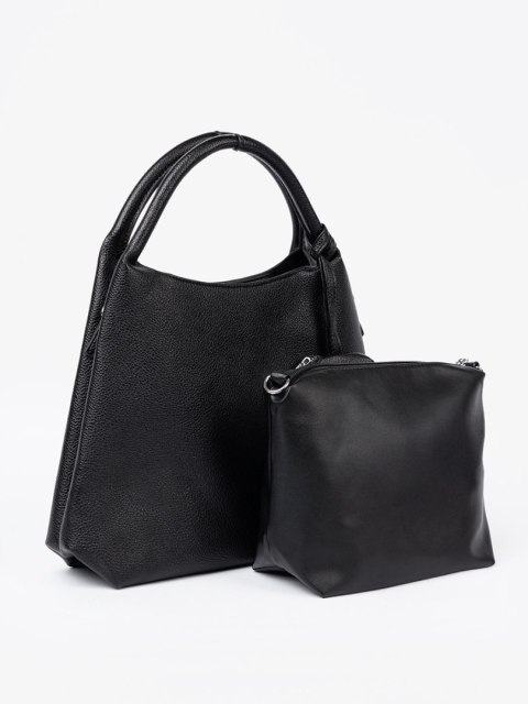 Elegancka czarna torebka z kosmetyczką w środku - one size