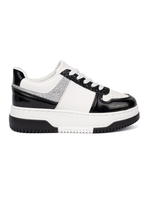 Czarno-białe sneakersy z połyskującymi srebrnymi detalami - 37