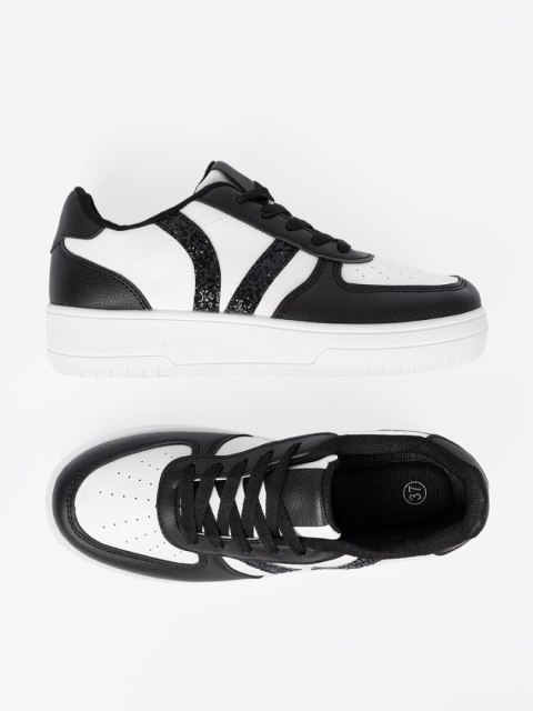 Stylowe czarno-białe sneakersy z brokatowymi wstawkami - 39