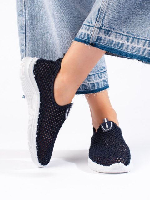 Ażurowe wsuwane granatowe buty sportowe - 38 Ażurowe wsuwane granatowe buty sportowe - 38