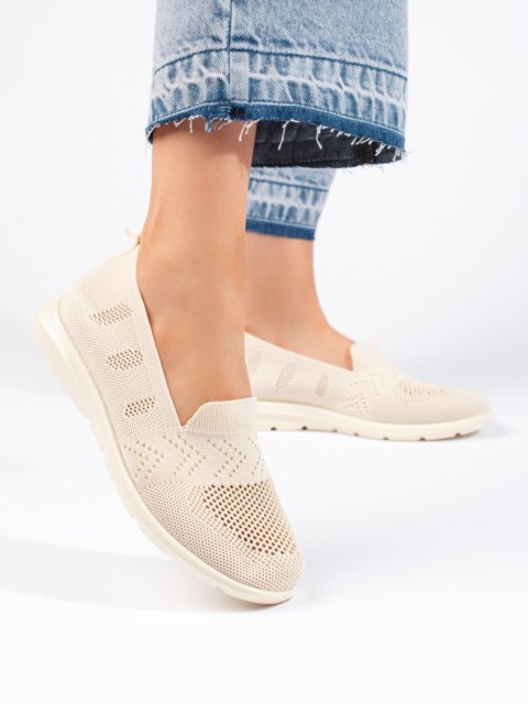 Beżowe tekstylne slip on damskie - 38 Beżowe tekstylne slip on damskie - 38