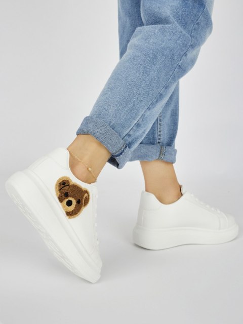 Białe damskie buty sportowe z misiem - 37 Białe damskie buty sportowe z misiem - 37