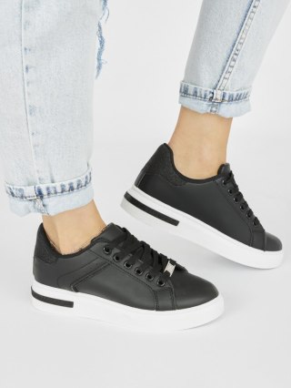 Czarne buty sportowe damskie - 39