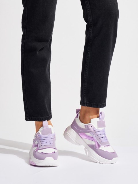 Liliowe sportowe buty damskie na grubej podeszwie - 37 Liliowe sportowe buty damskie na grubej podeszwie - 37