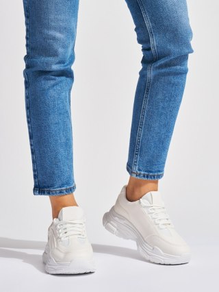 Białe damskie sneakersy - 36