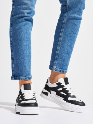 Biało-czarne sneakersy na platformie - 39