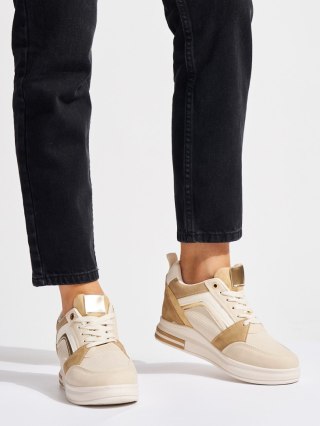 Damskie beżowe sneakersy z ukrytą koturną - 40