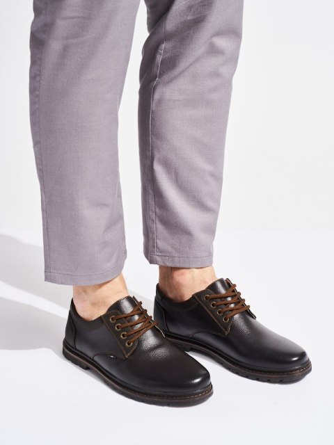 Męskie brązowe buty sznurowane - 41 Męskie brązowe buty sznurowane - 41